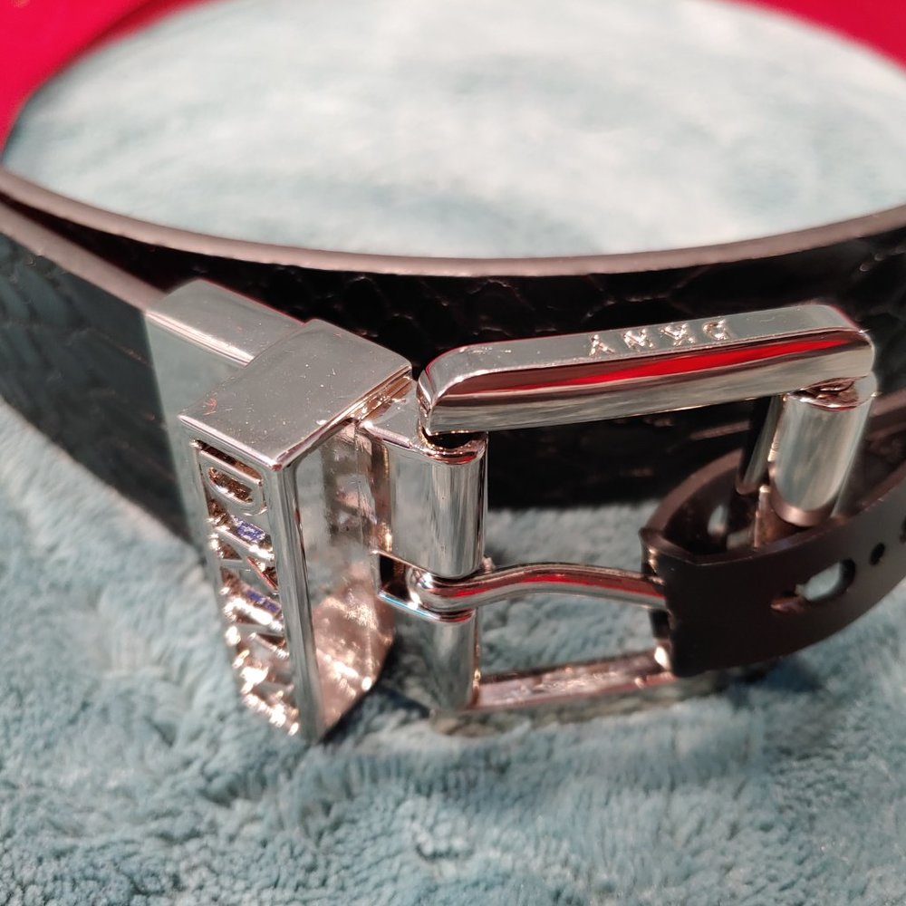 ❎SOLD❎🔥 *RARE* DKNY Men's Reversible Leather Belt, M/L, Red/Black - Picture 3 of 5